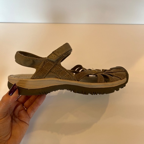 Keen Casual Closed Toe Sport Hiking Sandals Tan Women's, Size 7.5 - Picture 12 of 12